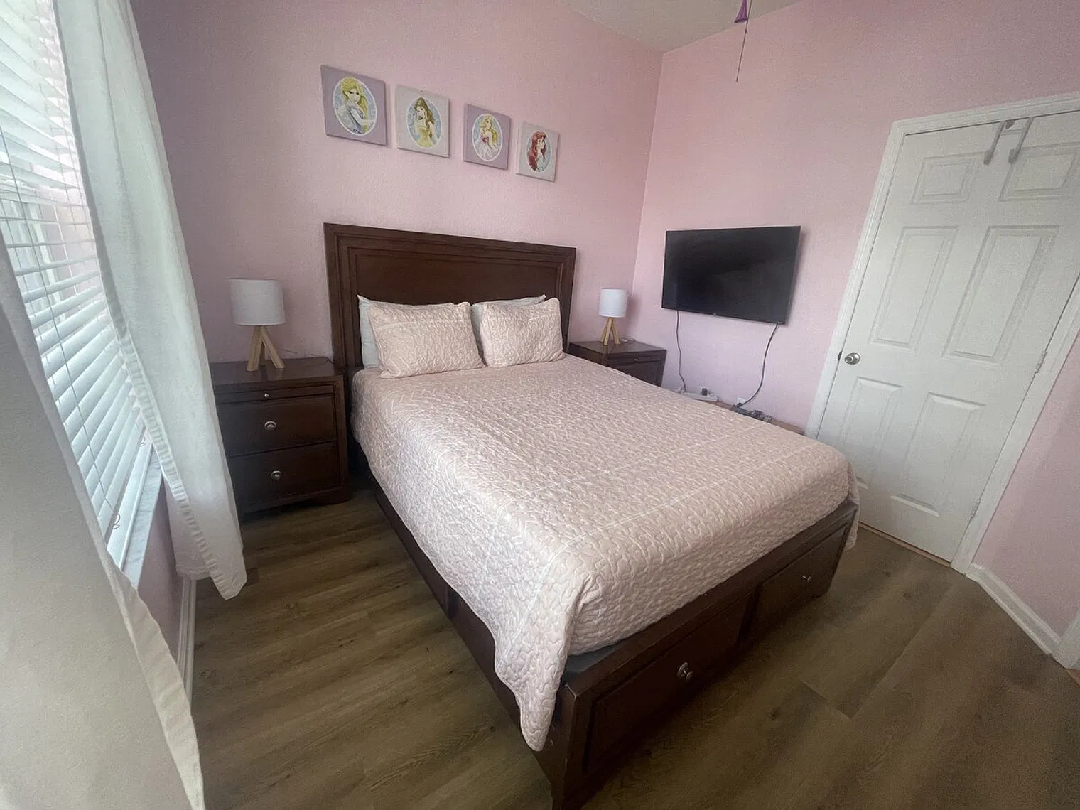 3 bed, 3.0 bath, $6,195 — Photo 4