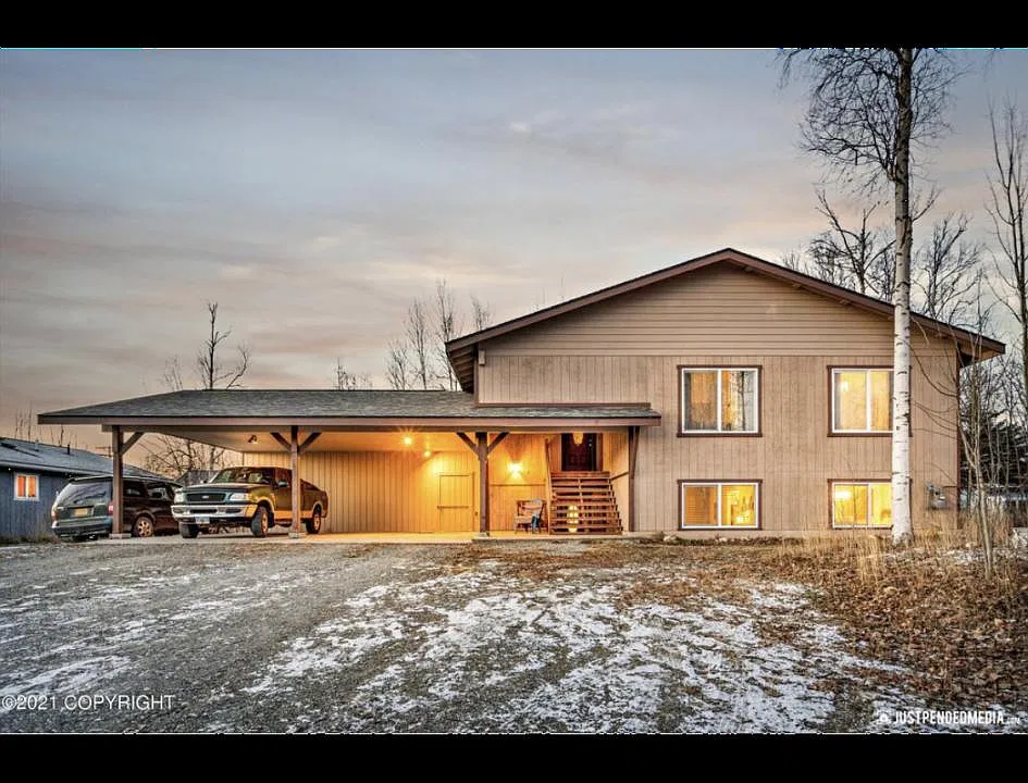 1677 N Williwaw Way #B