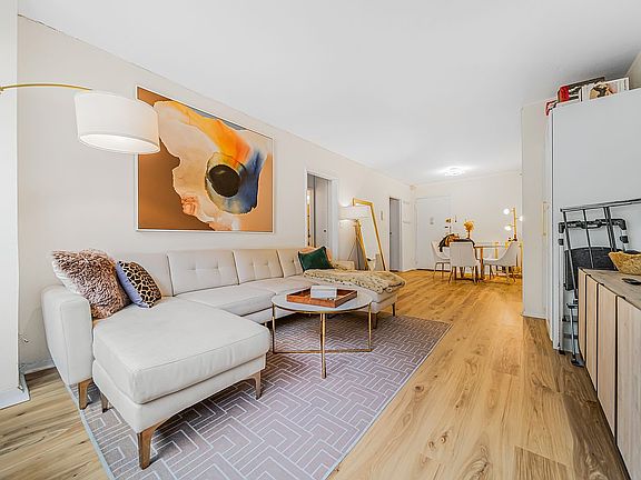 3rd image of 345 E 80th St APT 4L
