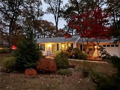 4 Pine Crest Dr, Woonsocket, RI, 02895