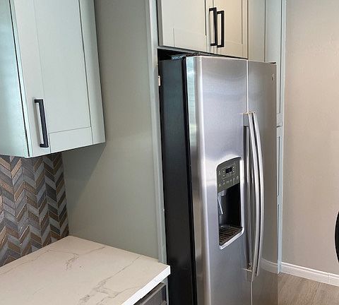 2nd image of 551-59 W 8th Ave #553-1/2