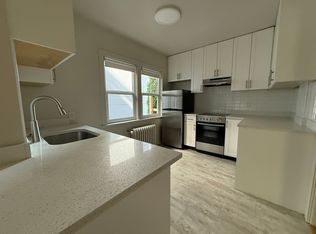 1003 Wolfe Ave #2, Vancouver, BC V6H1V6