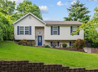2865 Harmony Hills Dr, Arnold, MO