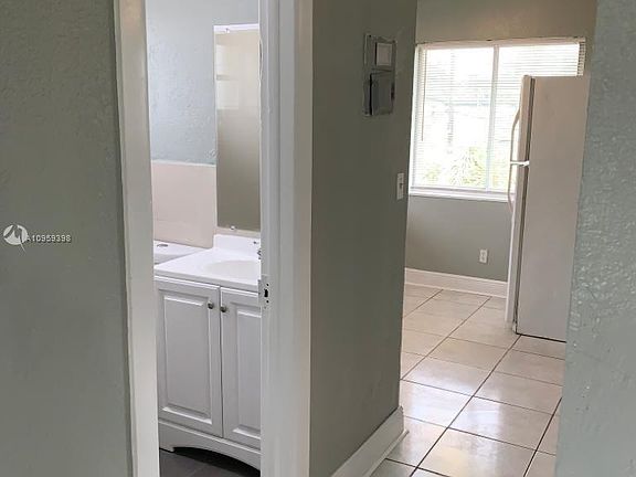 3rd image of 2217 NW 8th Ct #4