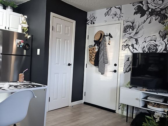 2nd image of 10211 Ura Ln APT 10-105