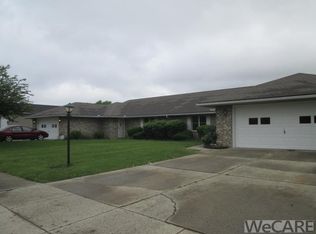 1436-40 Northbrook Dr, Lima, OH 45805