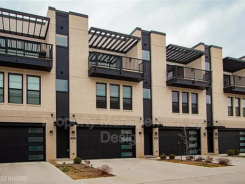 1371 Keosauqua Way #1 Photo 1
