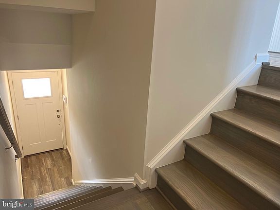 5th image of 3707 Allington Ct