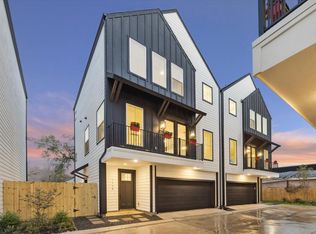 719 Thornton Rd #B, Houston, TX 77018