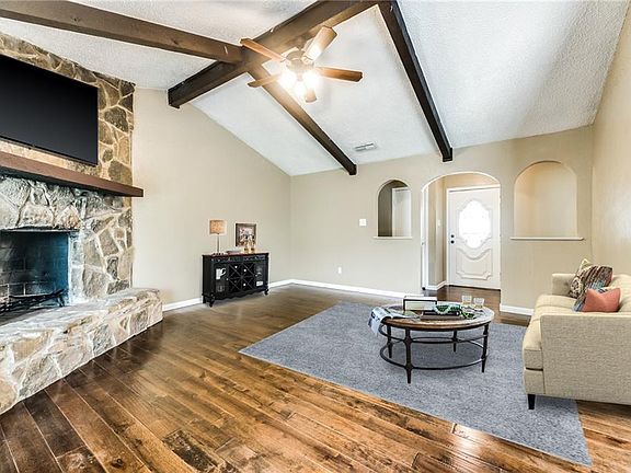 2nd image of 2524 Denbury Dr