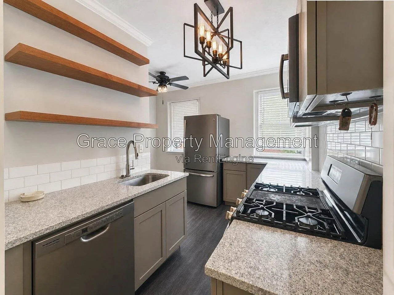 2 bed, 1.0 bath, 797 sqft, $1,800 — Photo 4