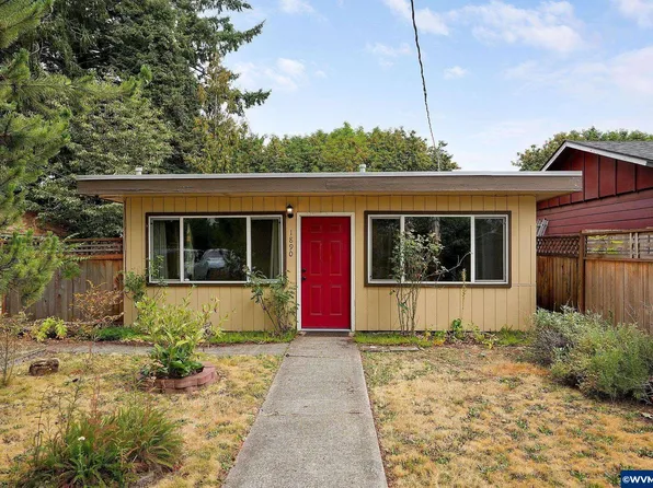 1890 45th Ave NE, Salem, OR 97305