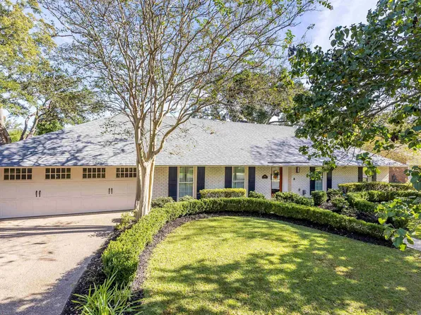 4843 Sweetbriar St, Baton Rouge, LA 70808