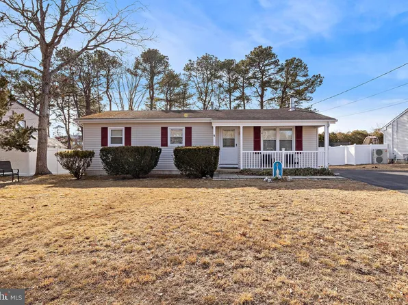 1165 Barnacle Dr, Manahawkin, NJ 08050