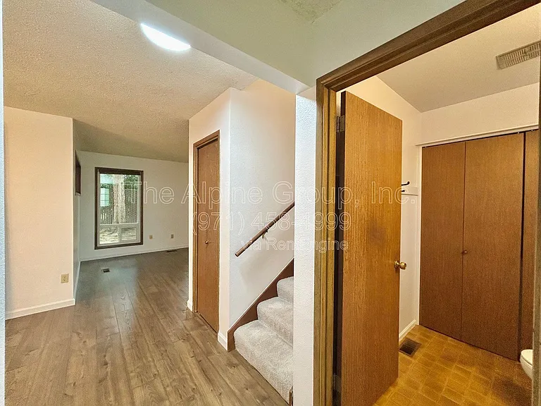 5462 SW Murray Blvd — Photo 28