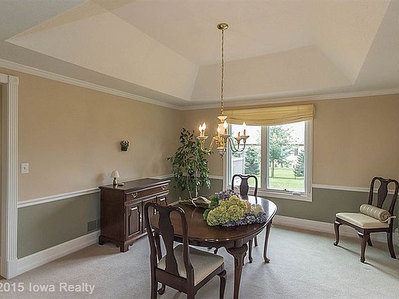 5th image of 5788 Coachlight Ct