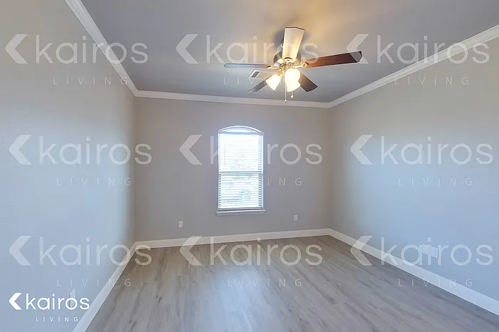 7308 Mosley St — Photo 16