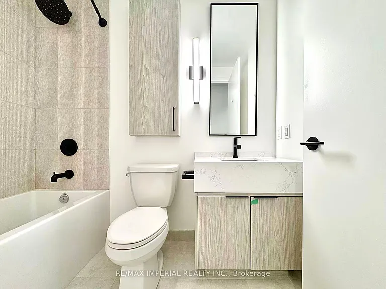 91 Montclair Ave #801 — Photo 5