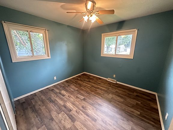 4th image of 3335 Hanover Dr