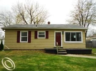 6570 Pardee Rd, Taylor, MI 48180