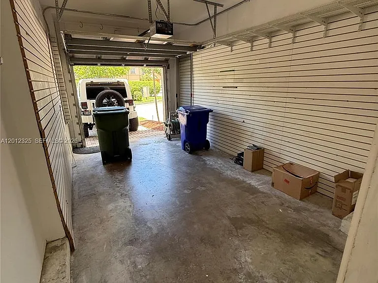 721 NW 170th Ter #721 — Photo 24