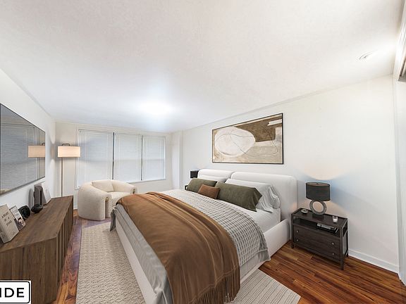 2nd image of 125 96th St APT 1E