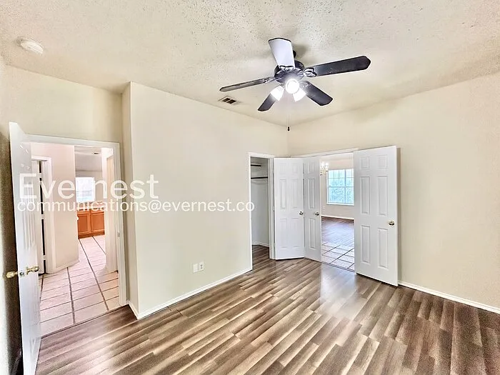 7912 Boylston Dr — Photo 16