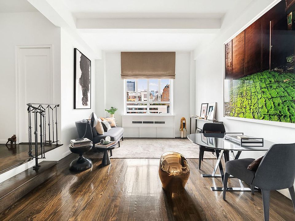1st image of 160 7th Ave #1509