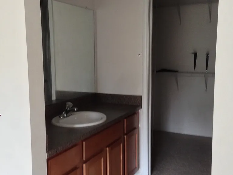 23870 Northstone Village Dr — Photo 22