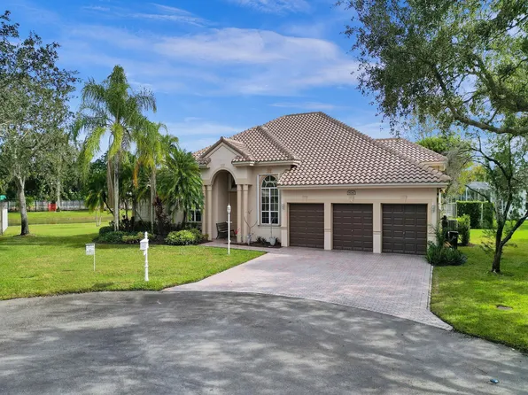 16242 Cayuga Circle, Davie, FL 33331