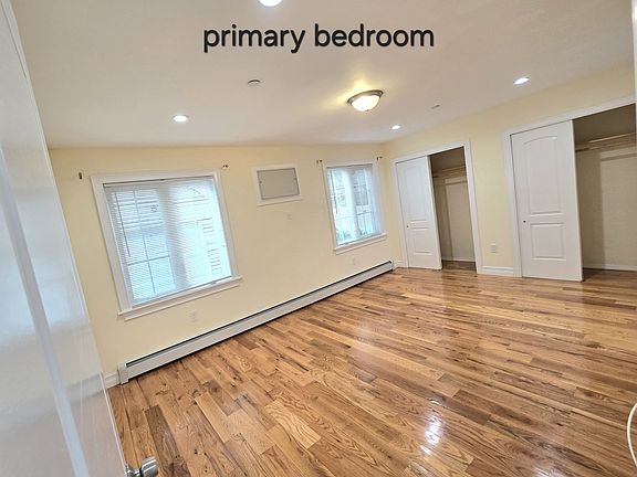 3rd image of 11714 197th St Floor 1