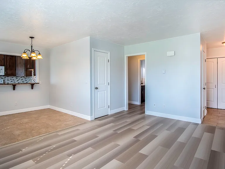 4525 S 1175 W #82 — Photo 4