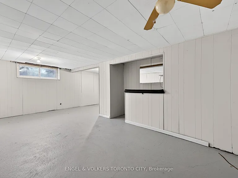 40 East St #14 — Photo 27