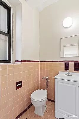 4th image of 860 Grand Concourse APT 1F
