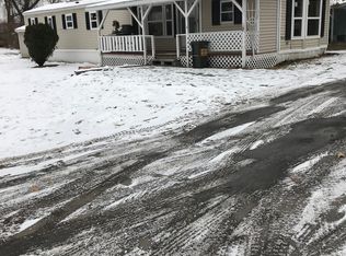 33 Josephine Ave, Rosendale, NY 12472