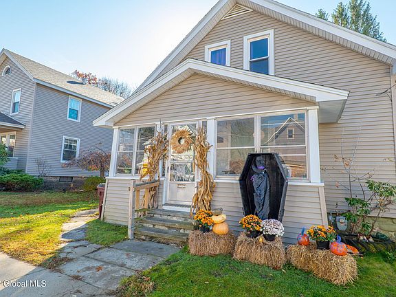 2nd image of 56 Steele Ave
