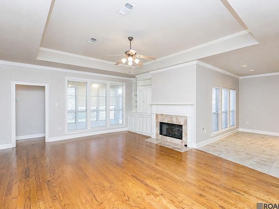 5th image of 3938 Meadow Ridge Dr