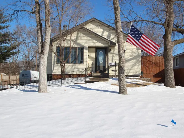 6015 Main St NE, Fridley, MN 55432