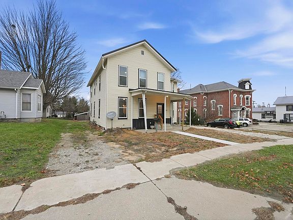 2nd image of 202 W Central Ave