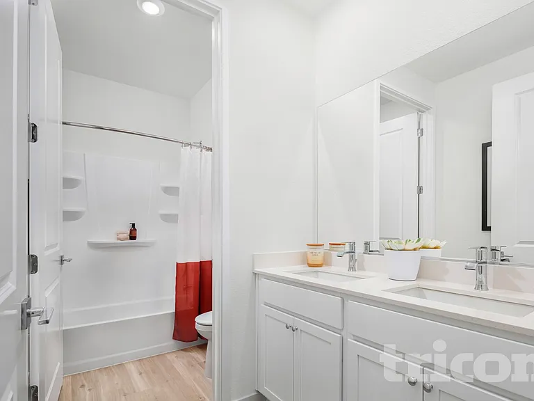 2436 Wolf Willow Ct — Photo 13