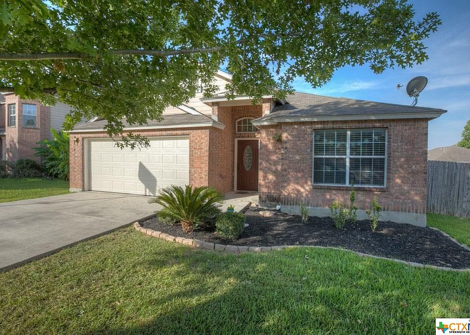 1st image of 422 Yellowwood Dr