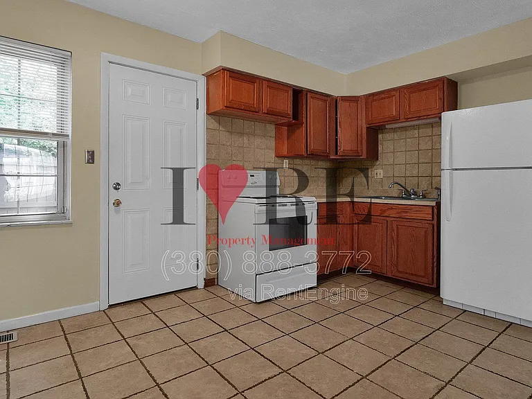 4224 Morsetown Ct S — Photo 6