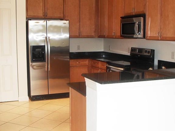 2nd image of 555 Pacific Grove Dr Unit 2