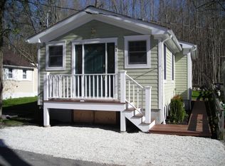 31 Cottage Ln, North Salem, NY 10560