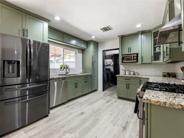 11474 Jeff Ave, Sylmar, CA 91342