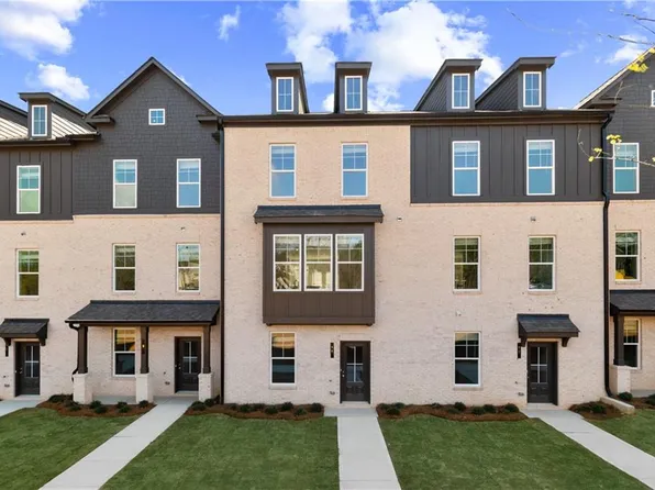 107 Daybreak Ln, Newnan, GA 30265