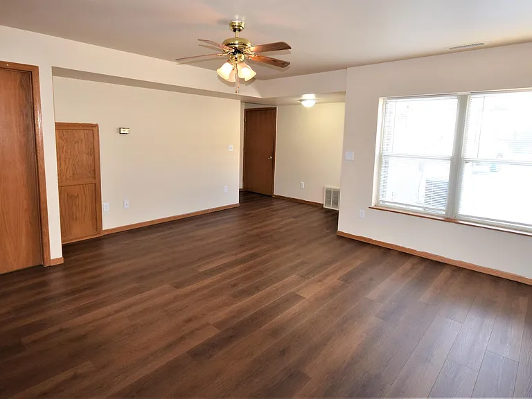 420 Preston Ln — Photo 21