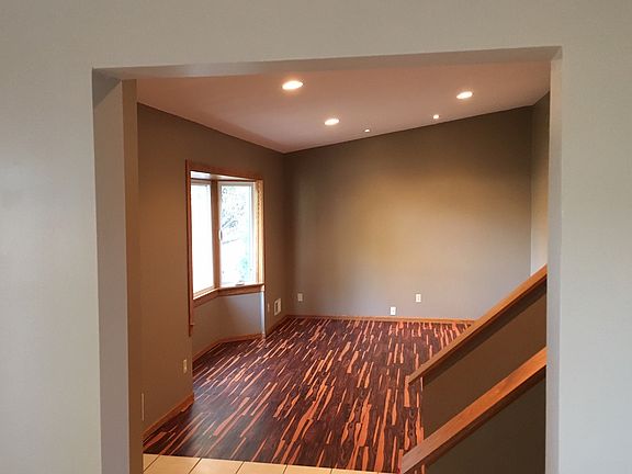 Family Room - Main level