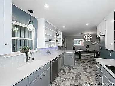 6547 E 26th Ct — Photo 14