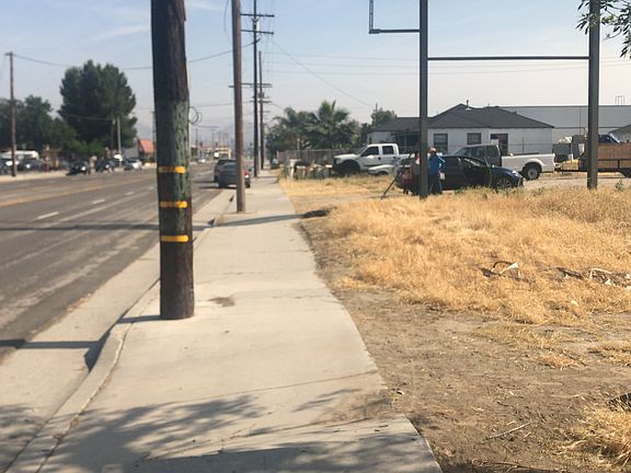 5th image of 356 S Arrowhead Ave